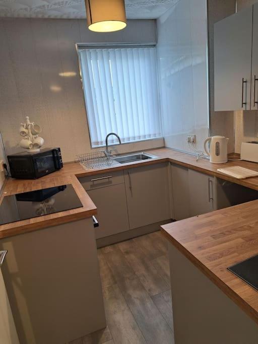 1 Bed Apart Dowlais Exterior foto